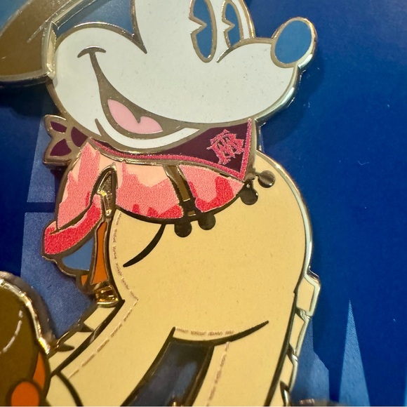 NWT. Disney Big Thunder Mountain - Mickey Mouse Main Attraction jumbo pin. - Picture 5 of 8